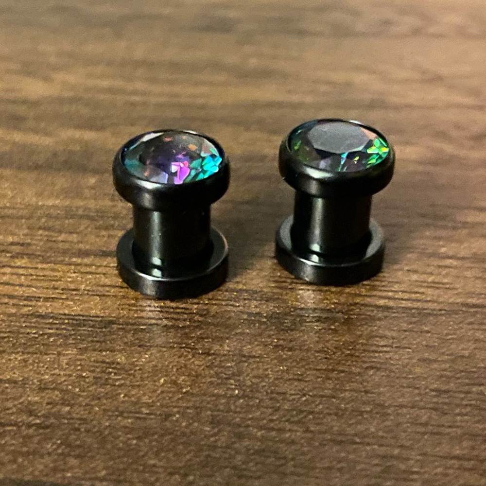 6mm 2G Pair Gem Screw Fit Tunnels